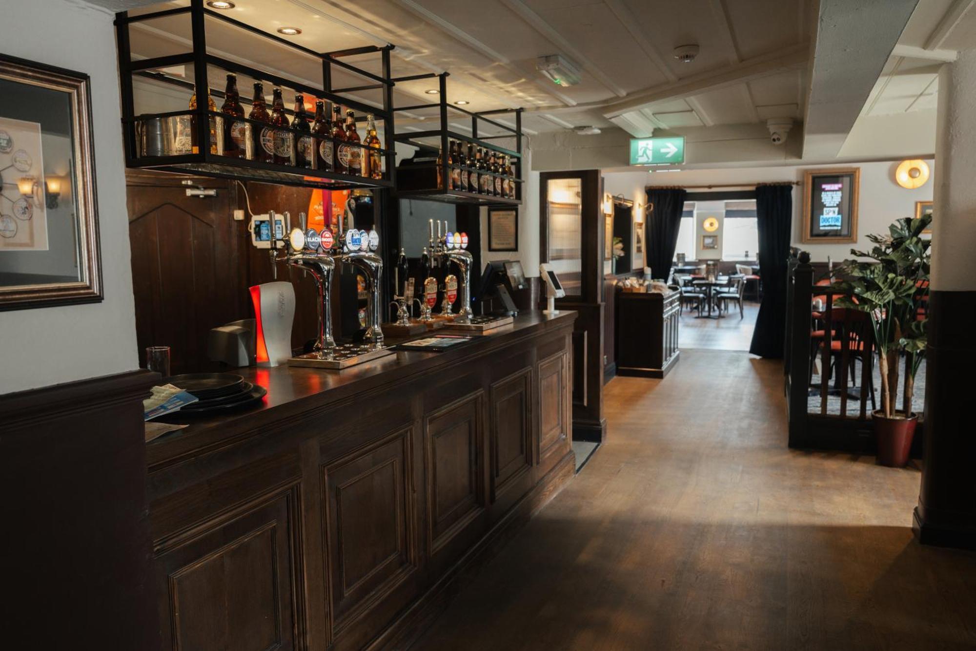 Black Dog Inn Bolton Ngoại thất bức ảnh